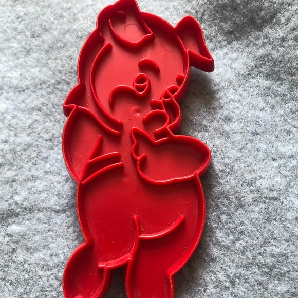 Red and Blue Vintage Special Occasion Plastic Cookie Cutter Set - Picture 9 of 10